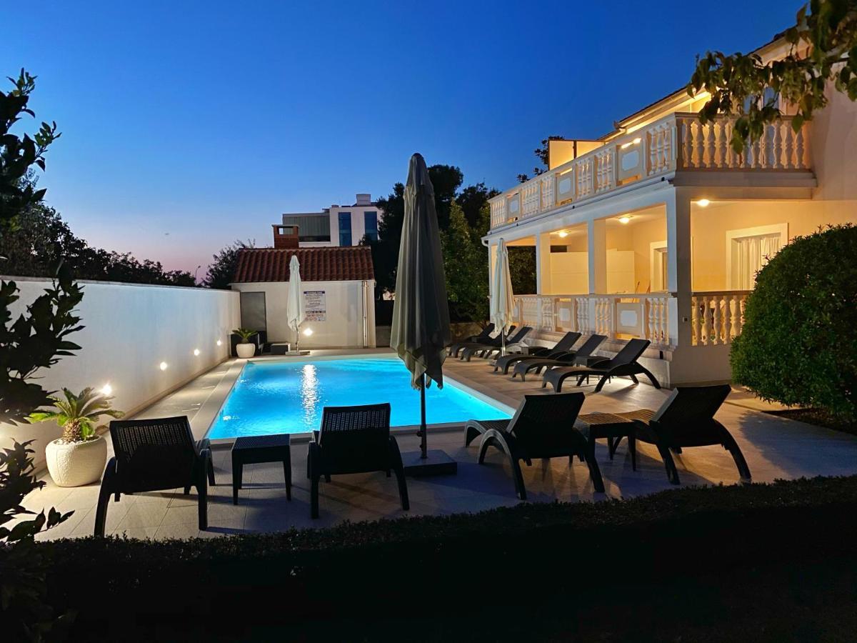 Apartments Saric Biograd Na Moru Exteriör bild