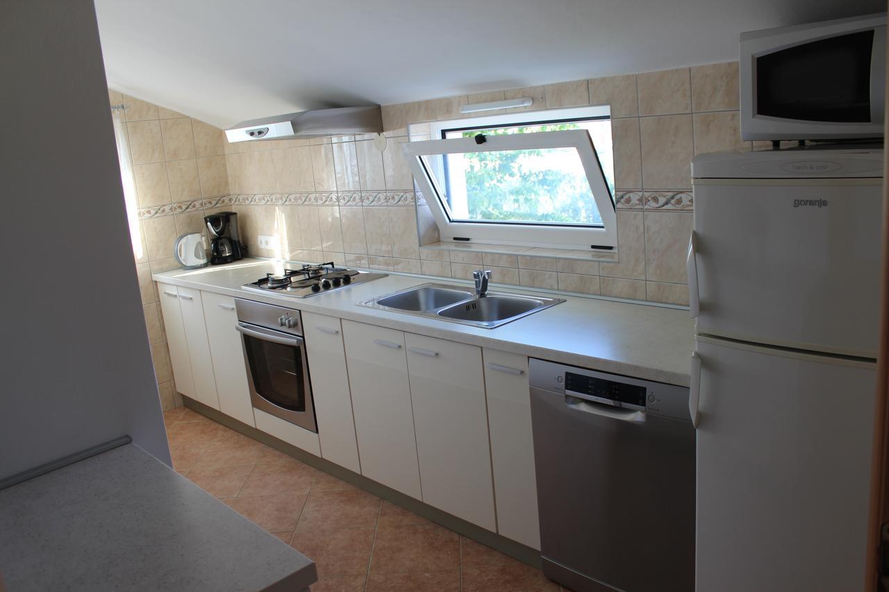 Apartments Saric Biograd Na Moru Exteriör bild